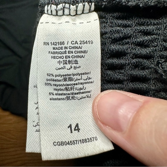 Habitual Kids Black Long Sleeve Smocked Waist Top size 14 - Picture 4 of 4